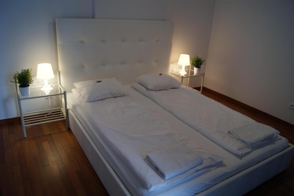 Apartamenty Triton Park Varsó Kültér fotó